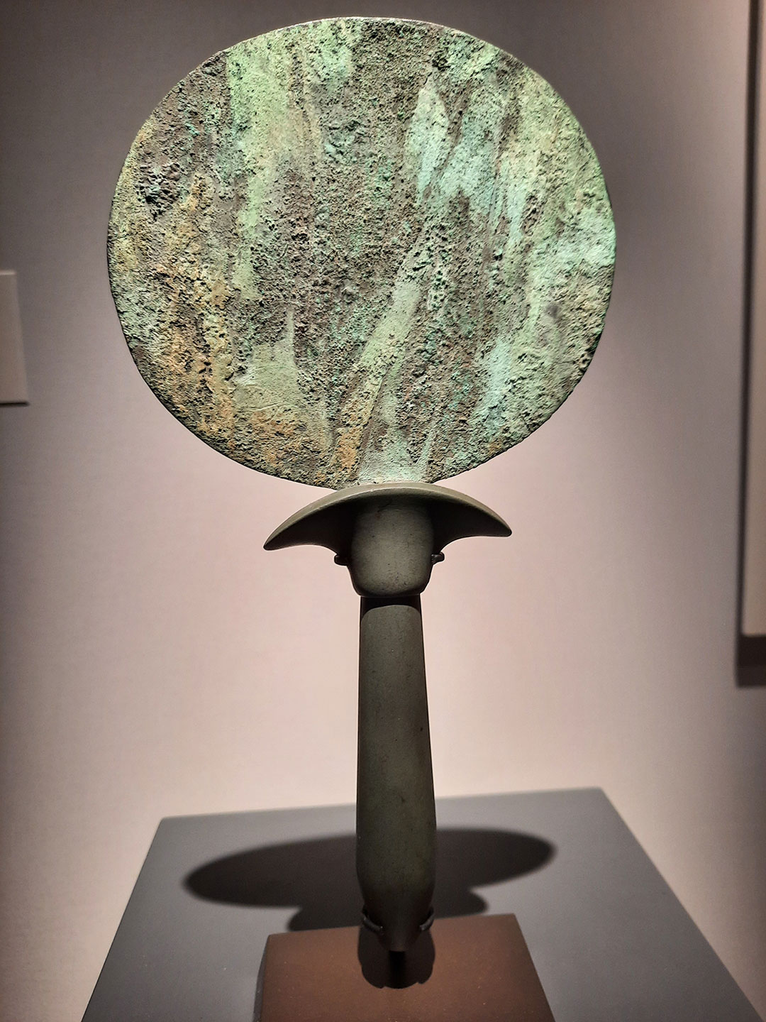 Showing At Ariadne