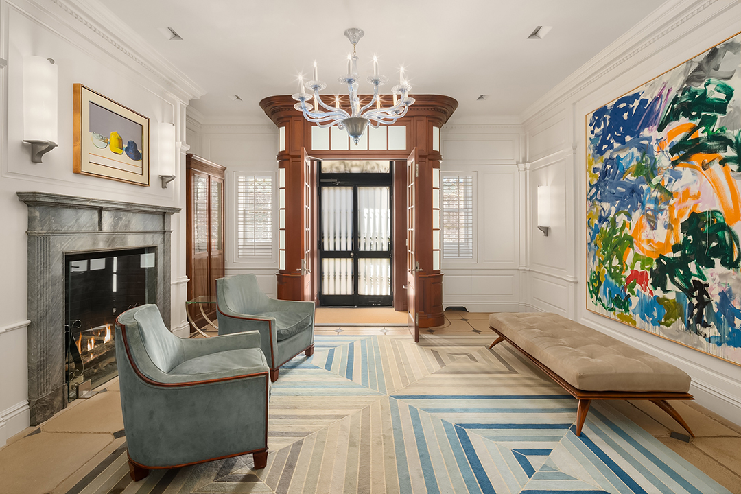 The Devil Wears Prada And Gossip Girl Both Filmed At This Stunning Ues Townhouse Asking 27 5m C