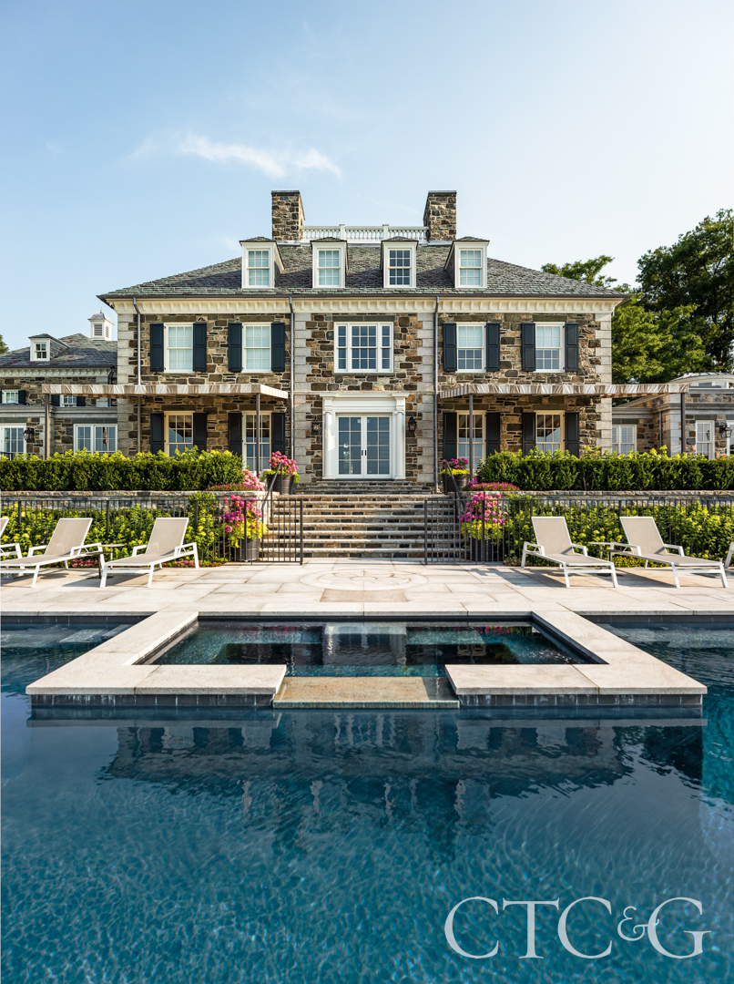 Georgian Revivial House In Connecticut