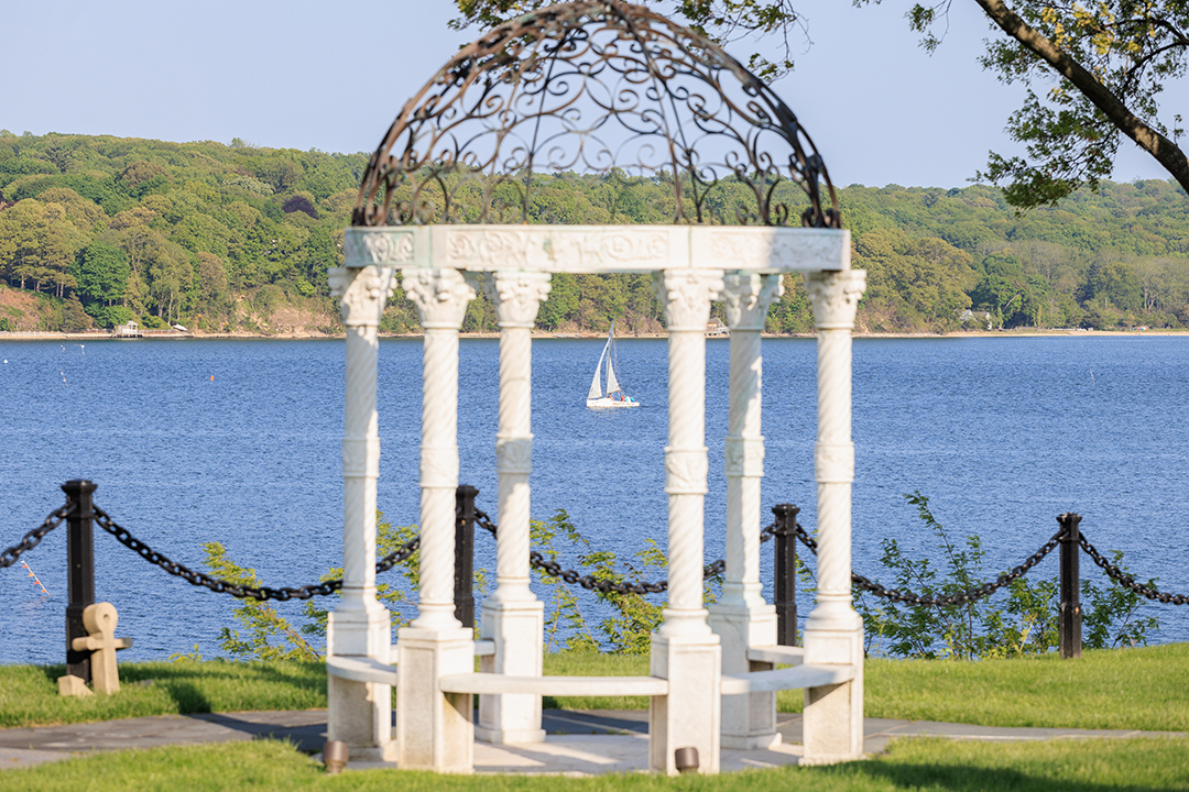 Billy Joel Just Put His Coastal New York Estate On The Market For 49m N