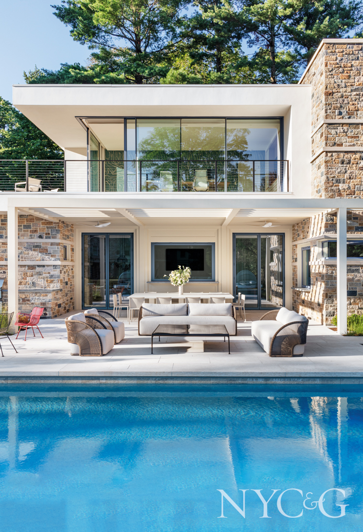 Scarsdale Pool House Poolside