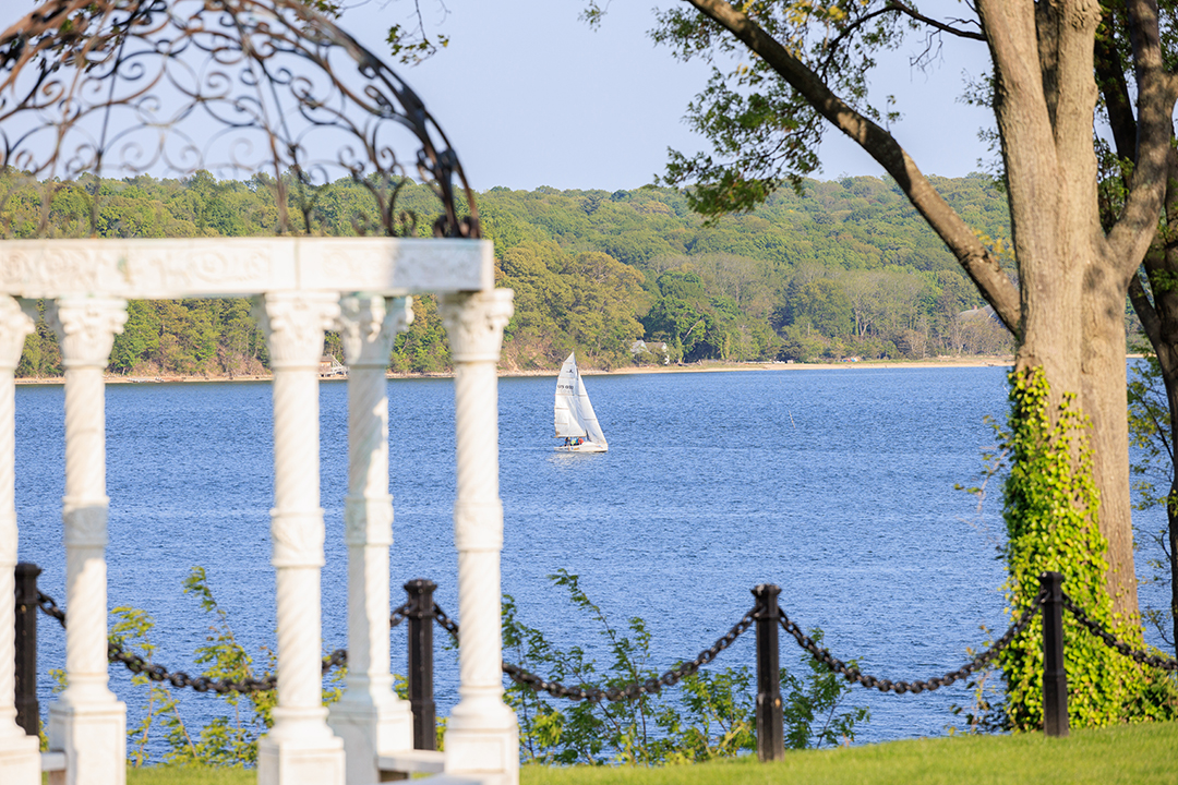 Billy Joel Just Put His Coastal New York Estate On The Market For 49m O