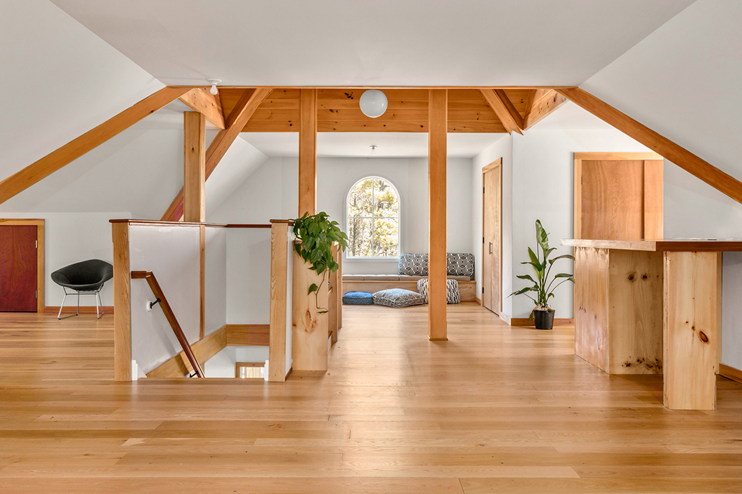 Penn Badgley Asks 1 7m For A Stylish And Secluded Catskills Retreat K
