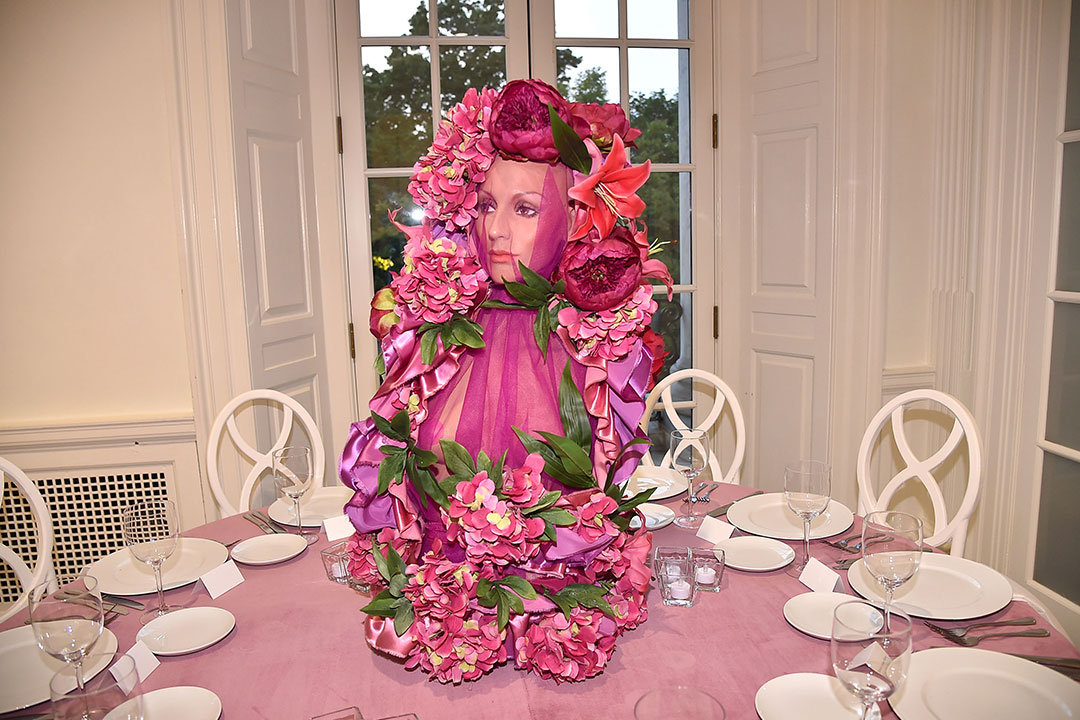 Table Settings Avant Garde