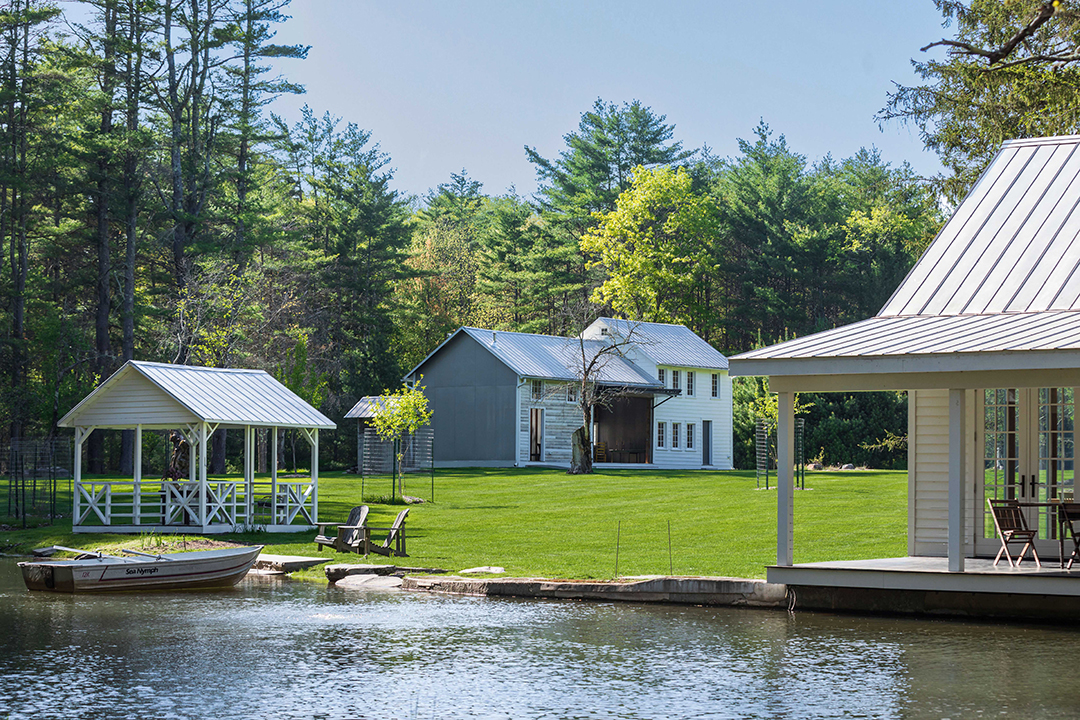 Fabulous Floating Farmhouse In The Catskills Relists For 2 35m 008photo Credit Phil Mansfield
