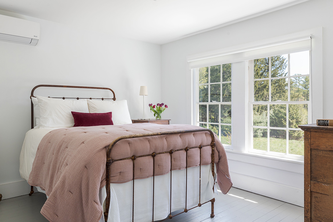 Fabulous Floating Farmhouse In The Catskills Relists For 2 35m 030photo Credit Phil Mansfield