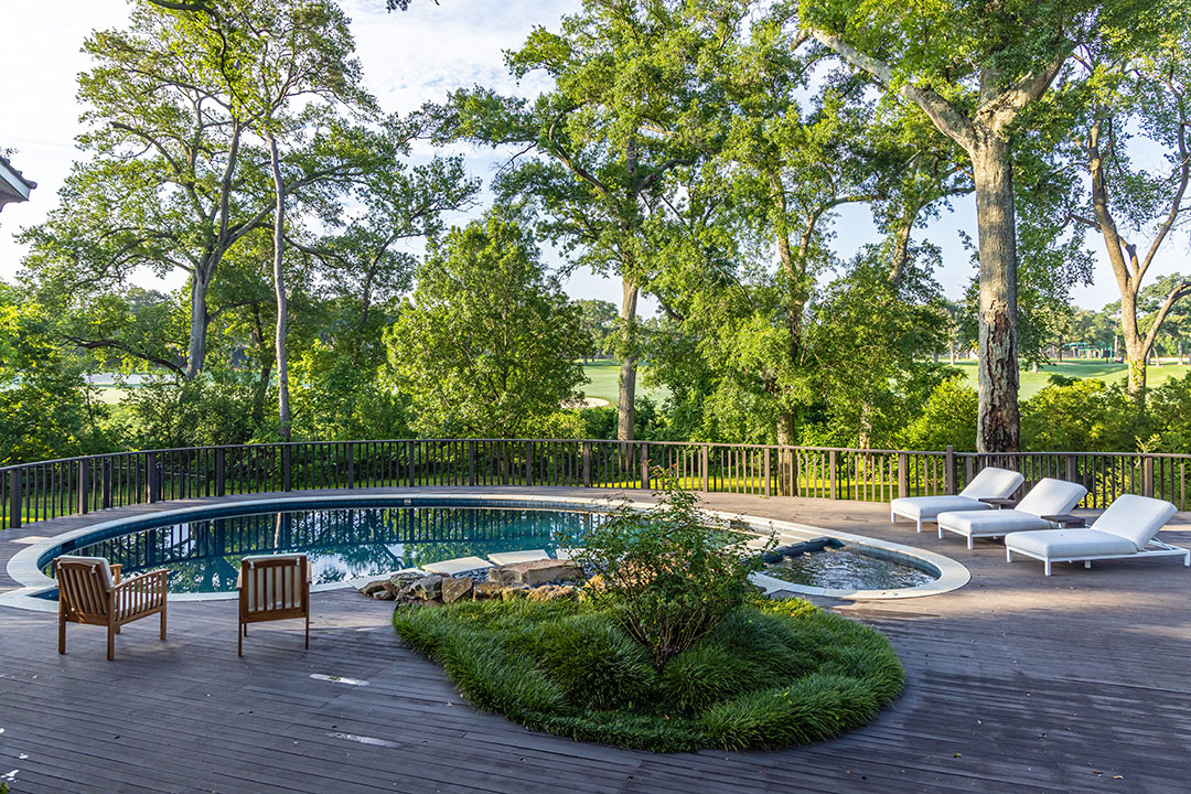 32 The Lodge Guest Pool