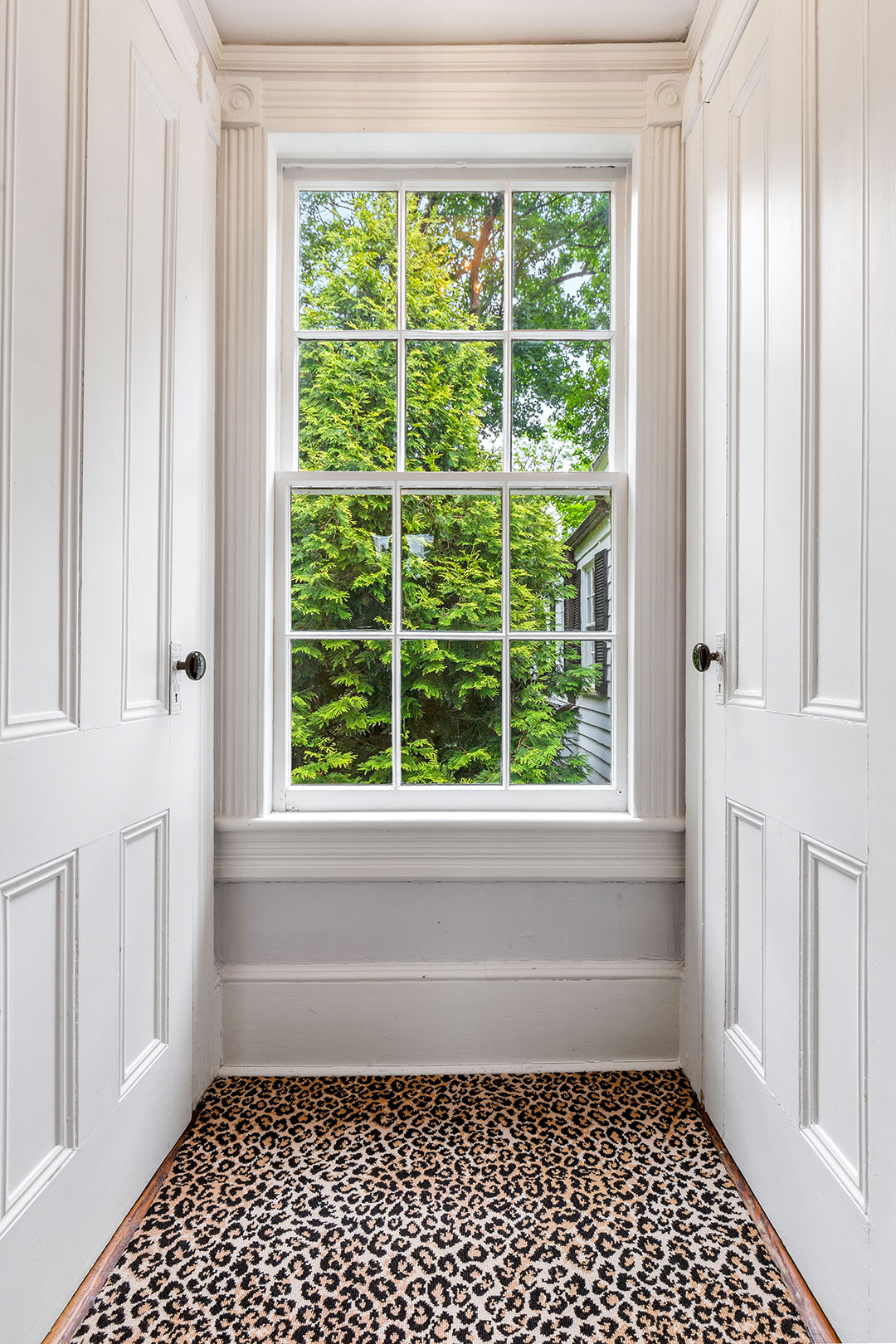 19 Andre Leon Talley Closet Window