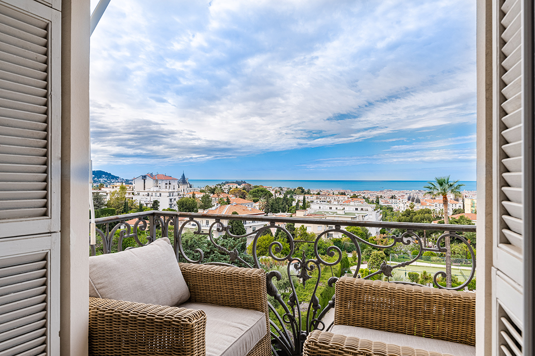 Henri Matisses South Of France Apartment Comes To Market Asking E2 48m P