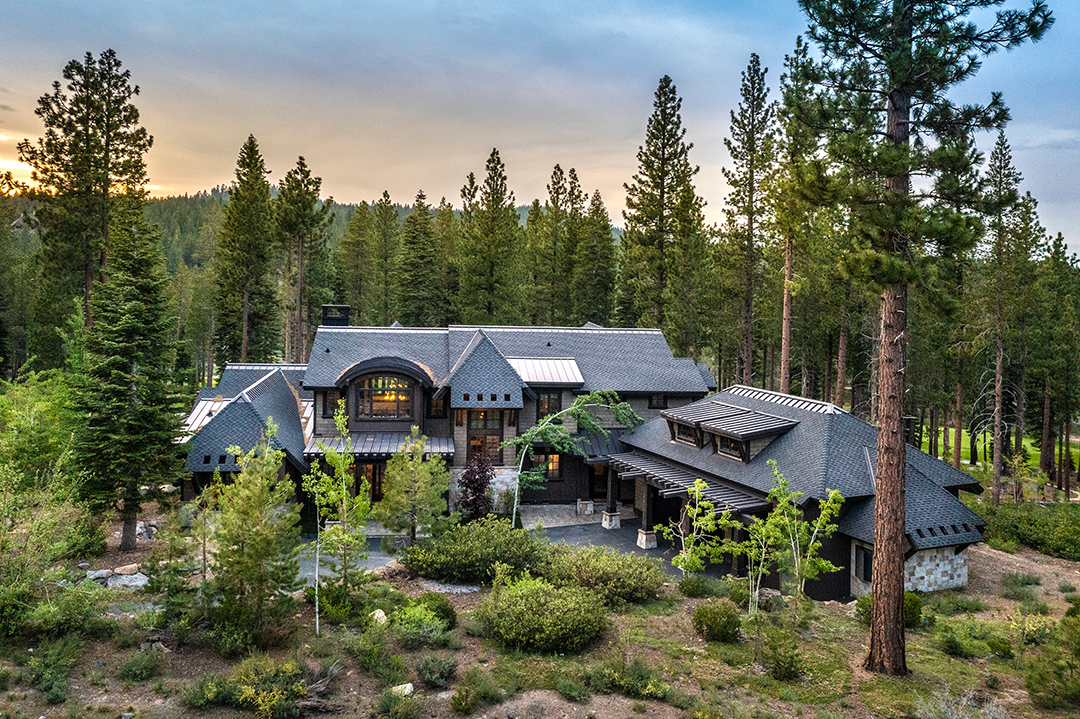 Check Out A Luxurious Lake Tahoe Retreat Priced At 11 9m 3 Martis Camp Realty Home 494 Front