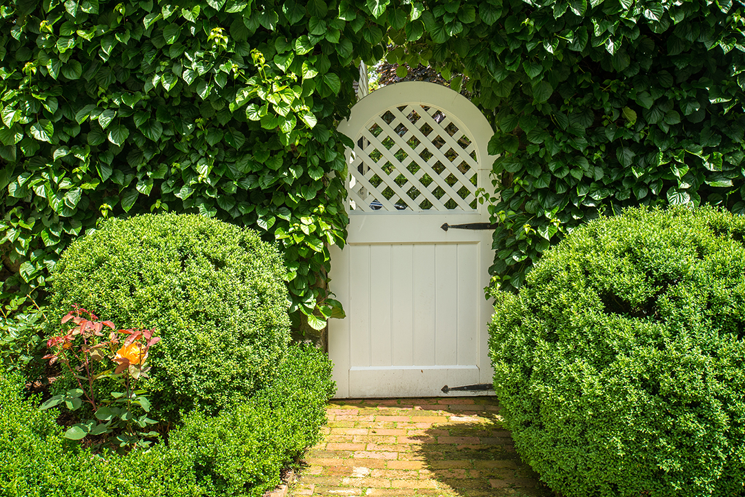 Susie Hilfiger Finally Sells Her Lovely Greenwich Estate In The Towns Biggest Sale Of 2023 So Far Yy