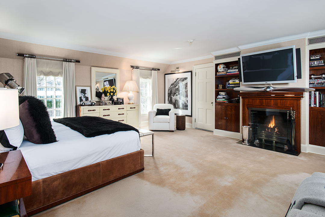 Susie Hilfiger Finally Sells Her Lovely Greenwich Estate In The Towns Biggest Sale Of 2023 So Far Y