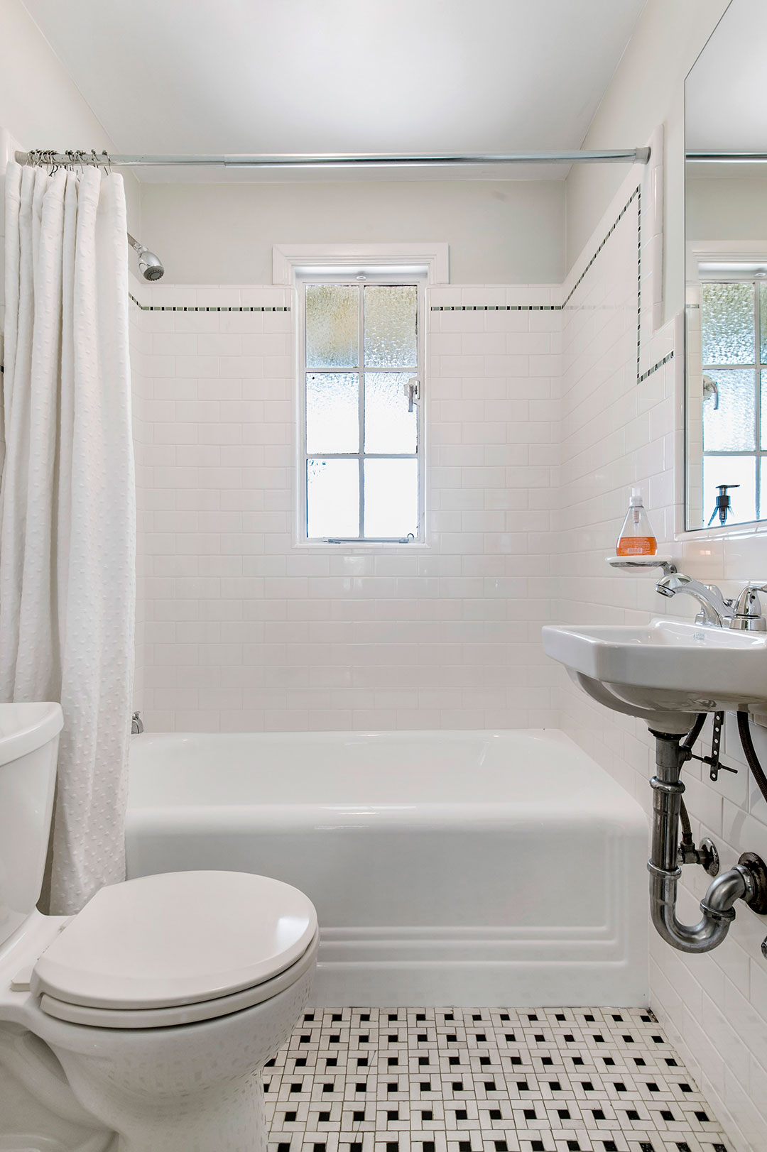 39 Walt Disney Bathroom