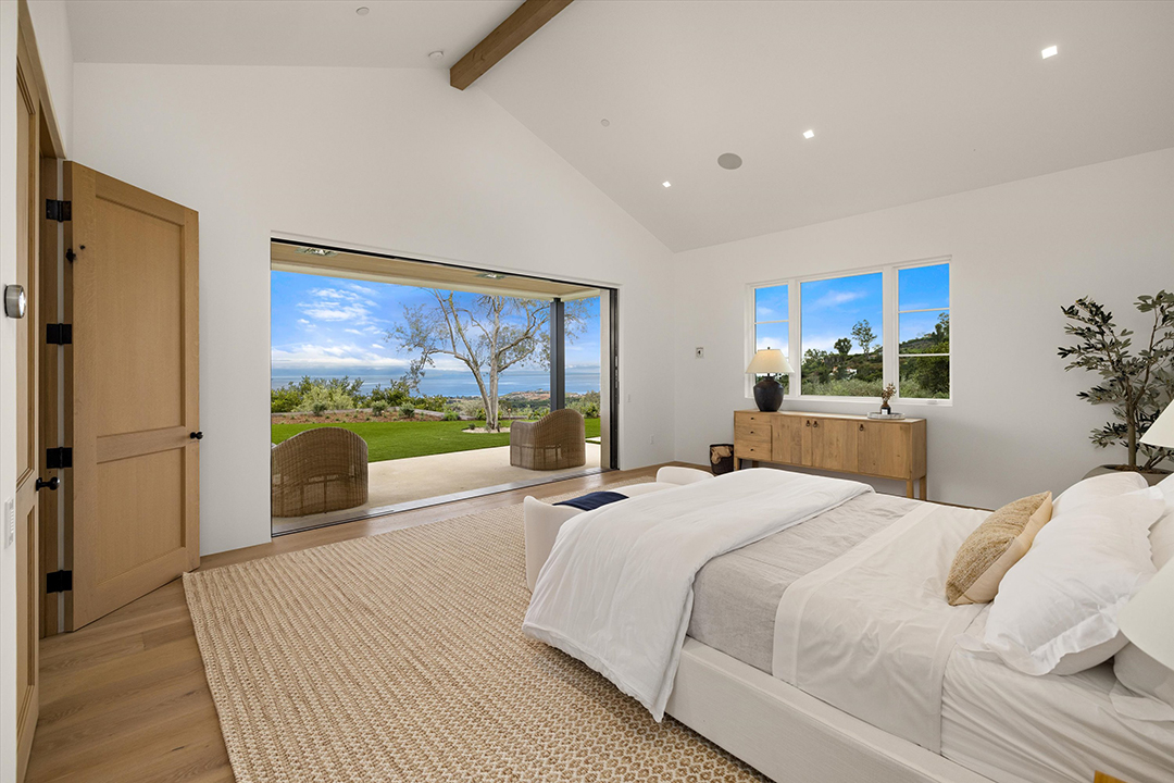 Ellen Degeneress Former Montecito Property Just Popped Up For Sale Asking 17 6m N