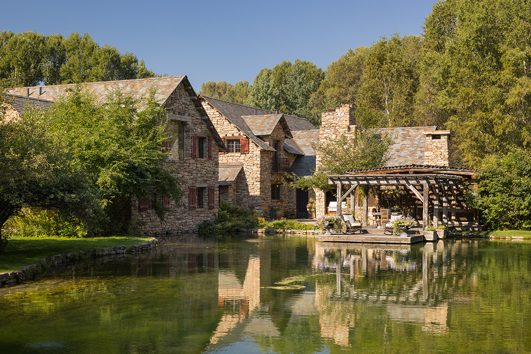 Explore A Stunning Wyoming Escape Priced At 22 5m Zzzz