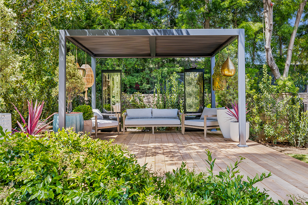 Renowned Record Producer Flips Pacific Palisades Property Listing It For 15m Zwwz