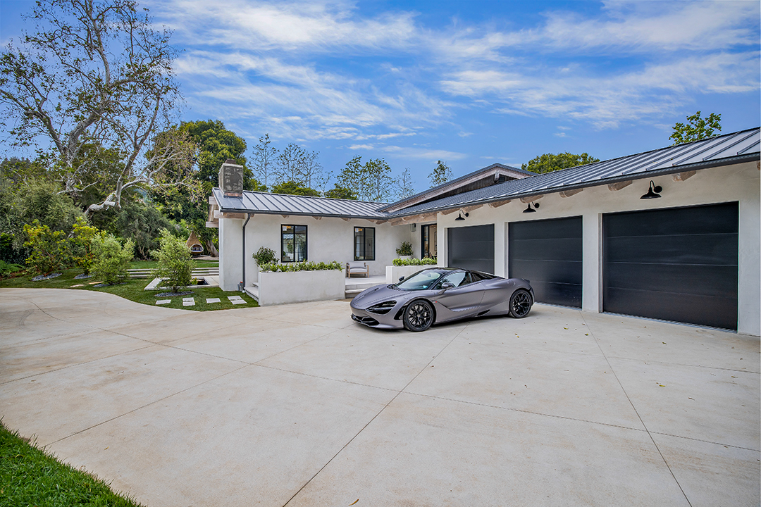 Renowned Record Producer Flips Pacific Palisades Property Listing It For 15m D