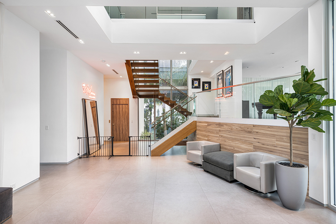 Miami Heats Victor Oladipo Lists Miami Beach Modern For 10m G