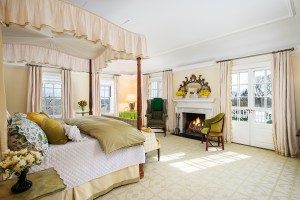 Susie Hilfiger Finally Sells Her Lovely Greenwich Estate In The Towns Biggest Sale Of 2023 So Far R