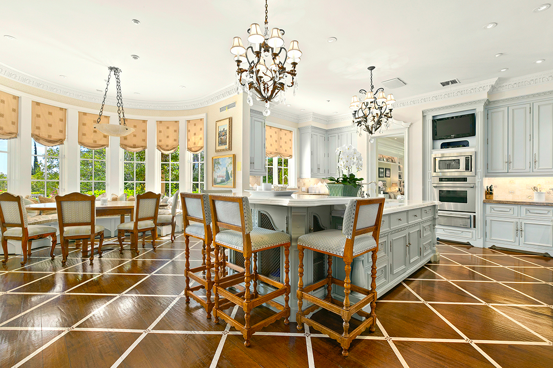 Rod Stewart Seeks 70m For A Richard Landry Designed English Country Estate In L A Zzz