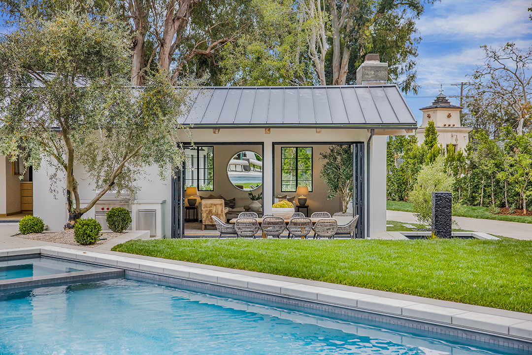 Renowned Record Producer Flips Pacific Palisades Property Listing It For 15m Zww