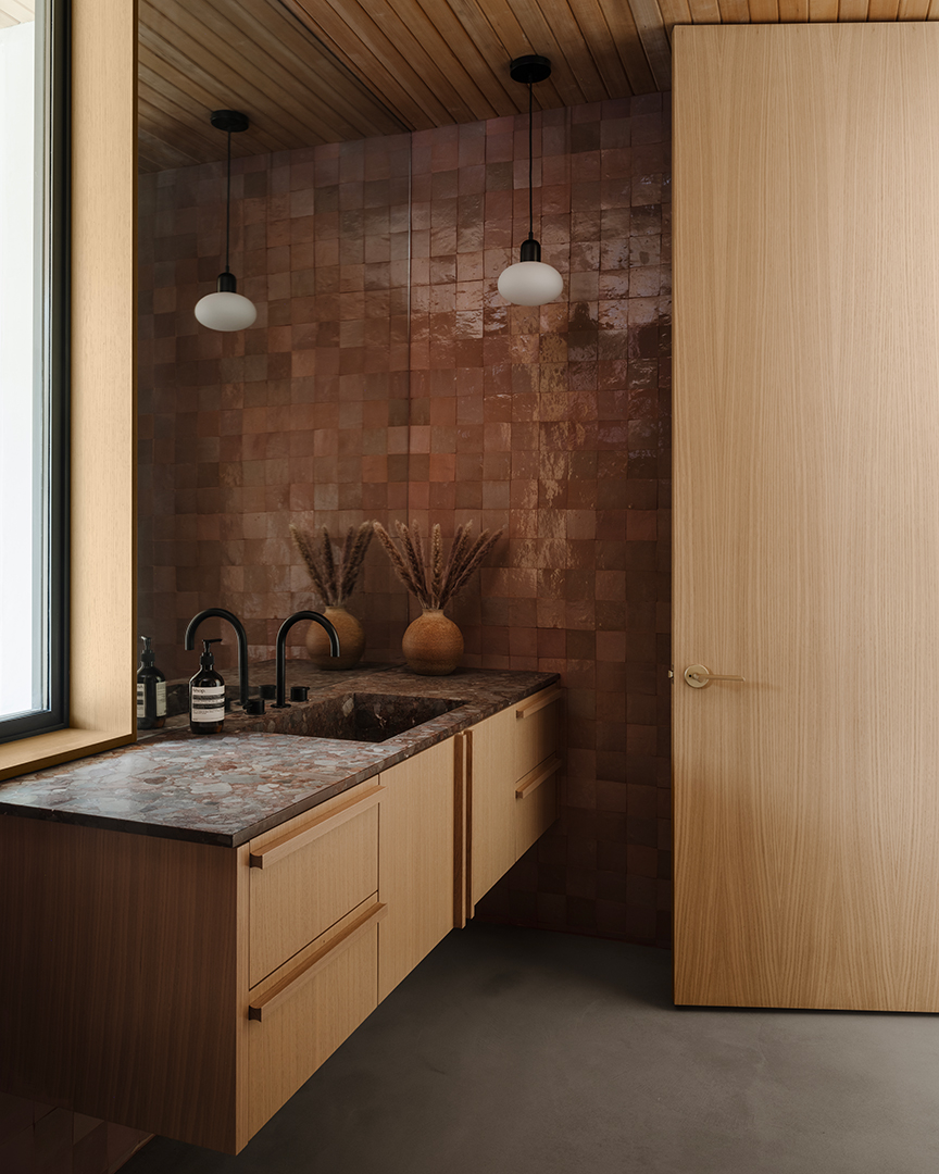 Notable La Restauranteur Dives Into Residential Design Creating A 51m Palm Springs Paradise Z