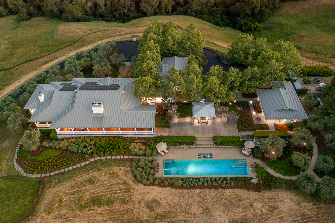 Tour Napa Valleys Most Expensive Home On The Market Moulds Family Vineyard Z