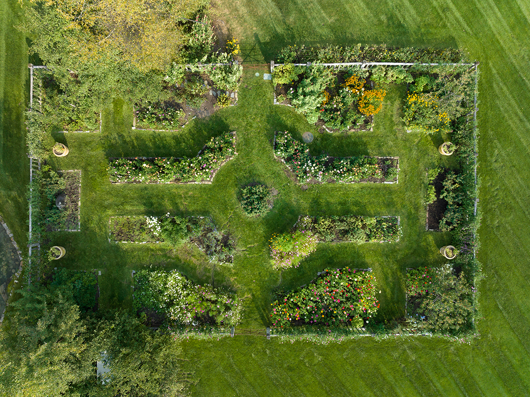 Explore A Stunning Wyoming Escape Priced At 22 5m Bbb