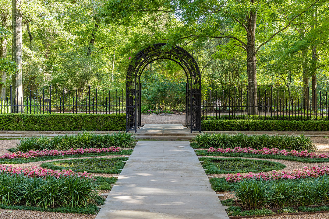 4 The Lodge Landscape