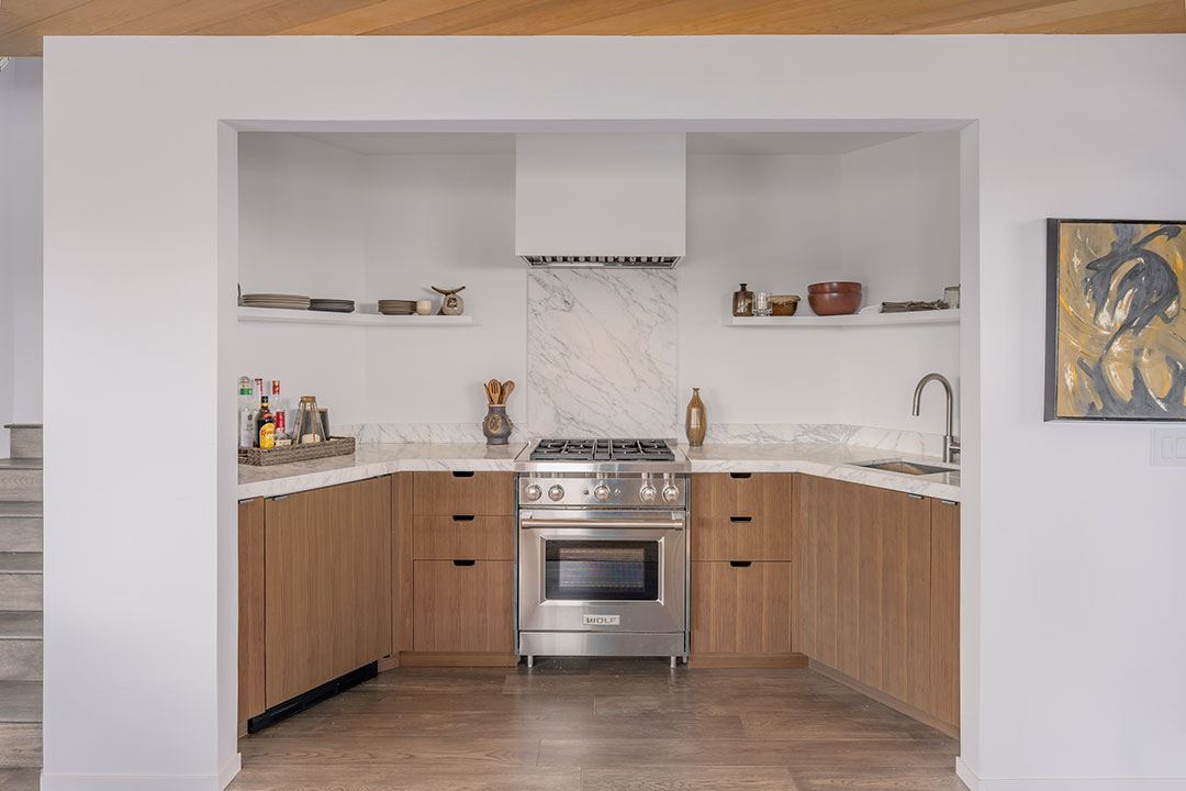 32 Decorist Founder Guest Kitchen