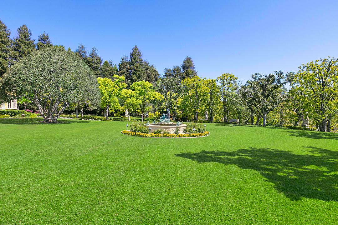 Rod Stewart Seeks 70m For A Richard Landry Designed English Country Estate In L A Www