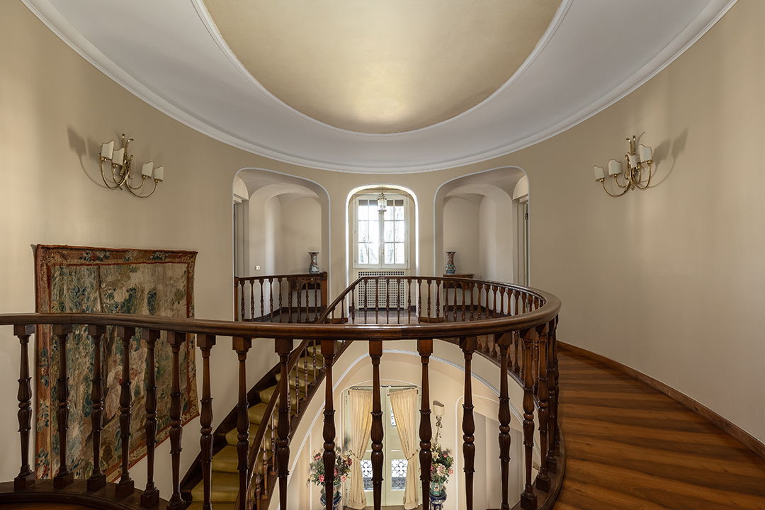 Dreamy Roman Estate Owned By The Gucci Family Seeks 16m 14