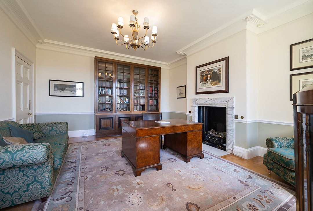 Bob Dylan Lists His Sophisticated Scottish Highlands Manor Set On 24 Acres Nethy Bridge Edinburgh Knight Frank Oieo 3000000 21