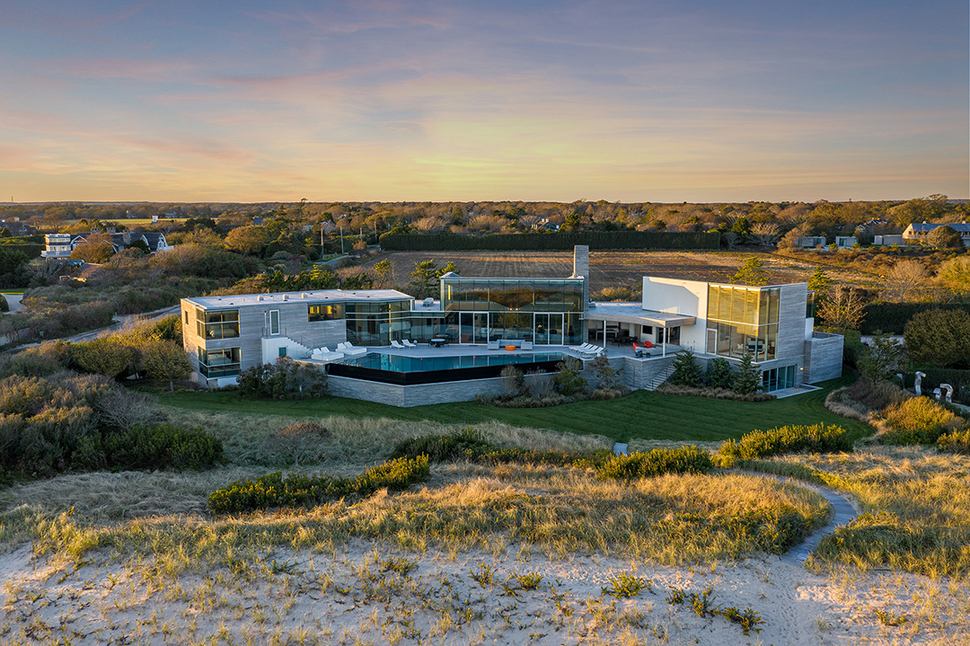 Wainscott Modern Masterpiece Once Featured In Succession Looks For 55m 115beachlane Wainscott Drone 6 Web
