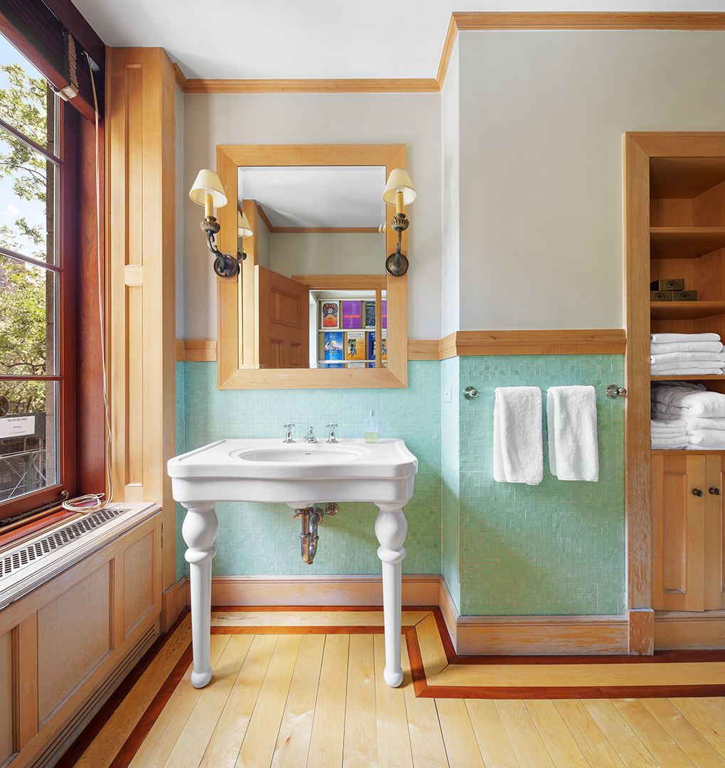 Late Broadway Icon Stephen Sondheims Longtime Nyc Townhouse Is Up For Sale V