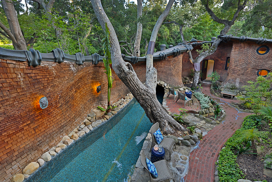 Step Inside The Whimsically Unique Whale House In Santa Barbara Listed For 3 25m F