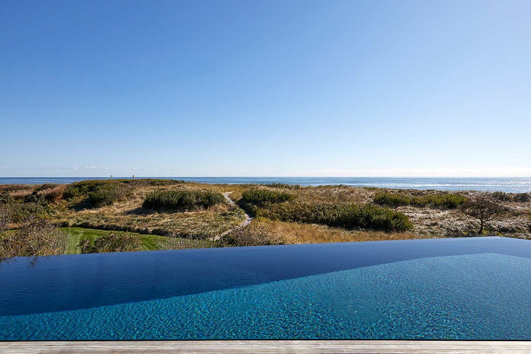 Wainscott Modern Masterpiece Once Featured In Succession Looks For 55m 115beachlanewainscott View1