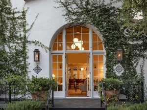 7 Montecito Exterior Living Room Entry