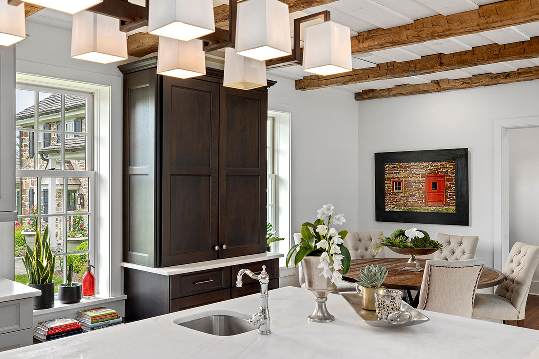 Explore A Reimagined Pennsylvania Home Dating Back To The 1700s 018