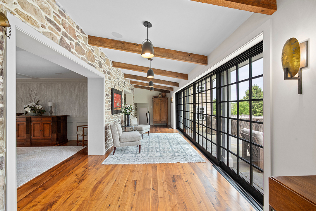 Explore A Reimagined Pennsylvania Home Dating Back To The 1700s 040