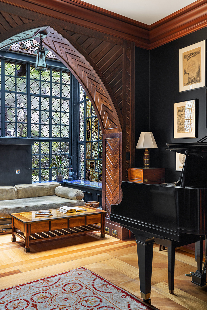 Late Broadway Icon Stephen Sondheims Longtime Nyc Townhouse Is Up For Sale G