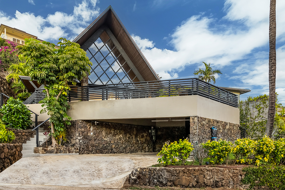 A Movie Producer And Interior Designers Transformed Hawaii Haven Is Now Up For Grabs 360 J