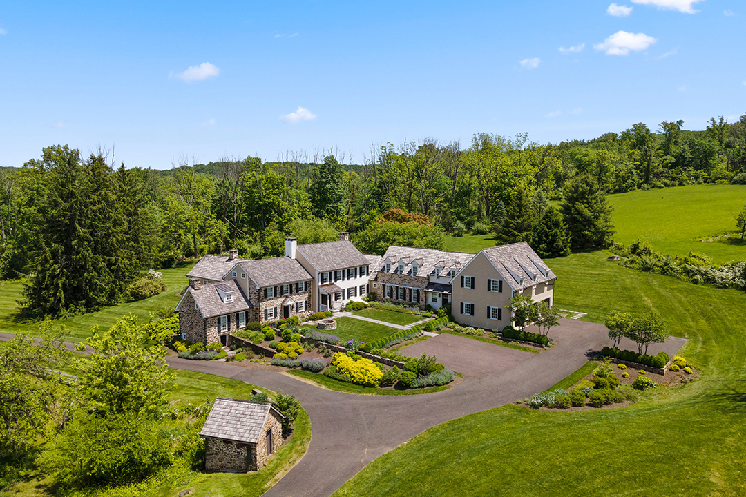 Explore A Reimagined Pennsylvania Home Dating Back To The 1700s 050