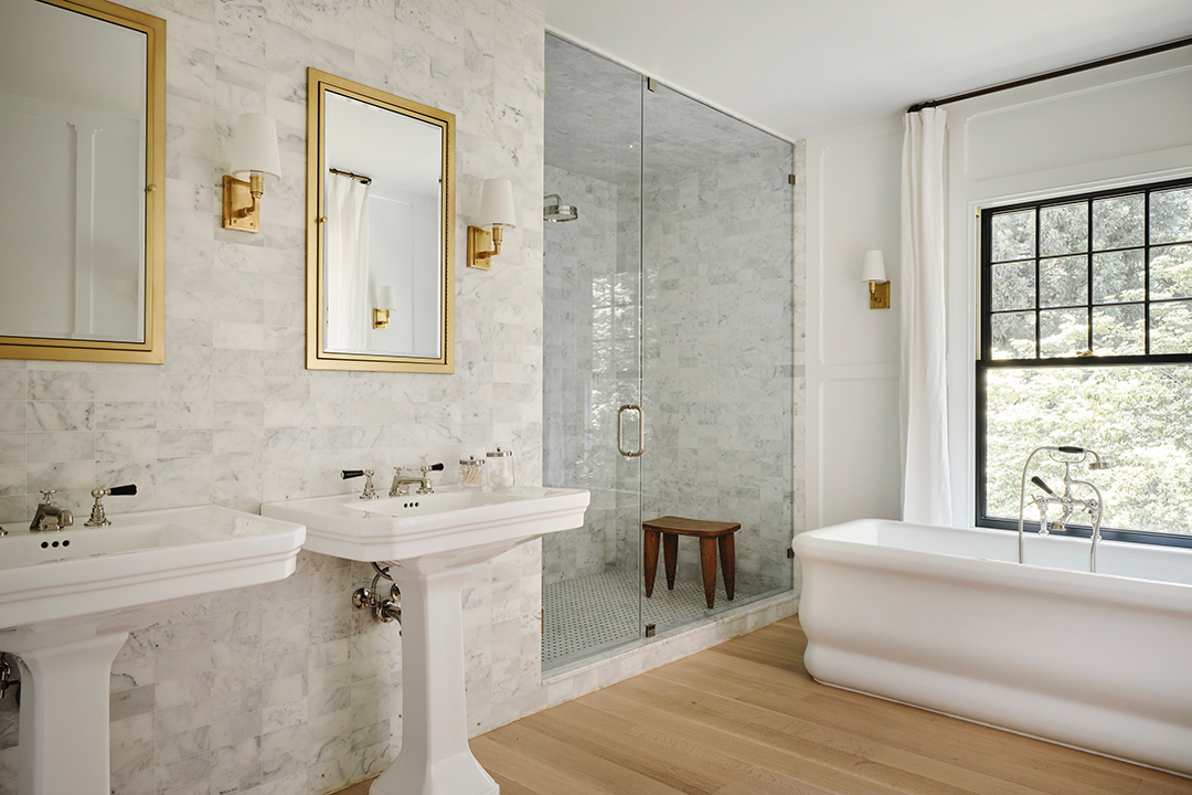 Publishing Power Couple Lists The Beautiful East Hampton Home They Built For 25m A Adrian Gaut Sothebys International Realty C