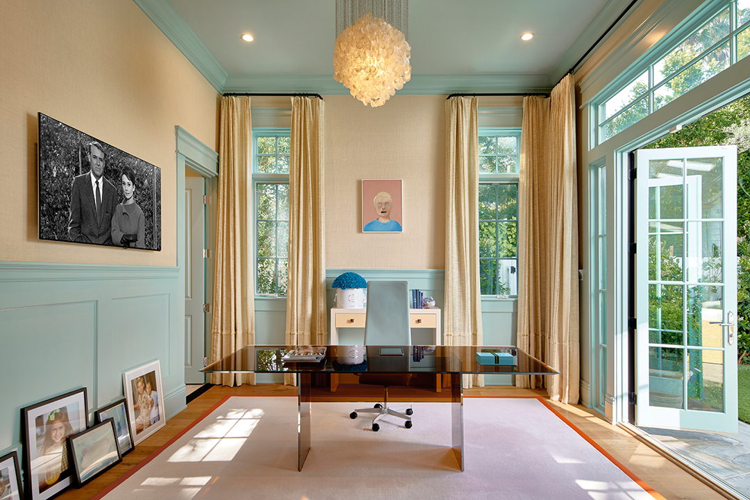 Fredrik Eklunds Paris Forino Designed Beverly Hills Home Is Available To Rent 14