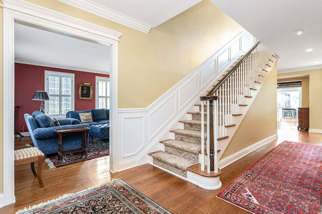 3 Versailles Farm Stairs