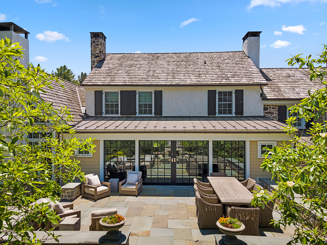 Explore A Reimagined Pennsylvania Home Dating Back To The 1700s 041