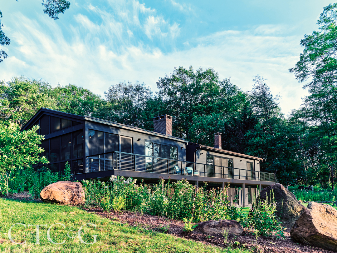 Modern Farmhouse Exterior