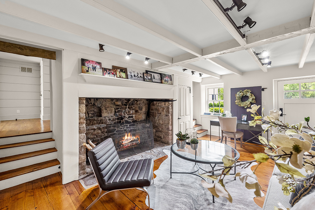 Explore A Reimagined Pennsylvania Home Dating Back To The 1700s 020