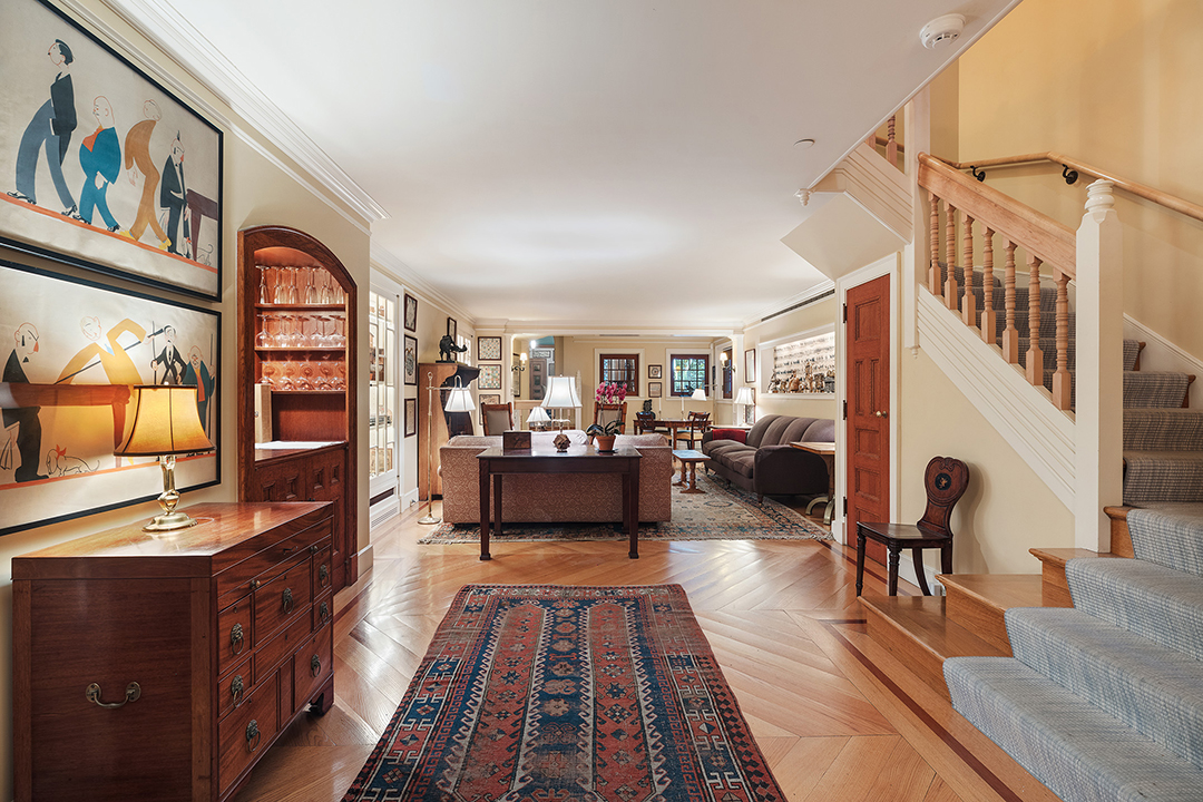 Late Broadway Icon Stephen Sondheims Longtime Nyc Townhouse Is Up For Sale B